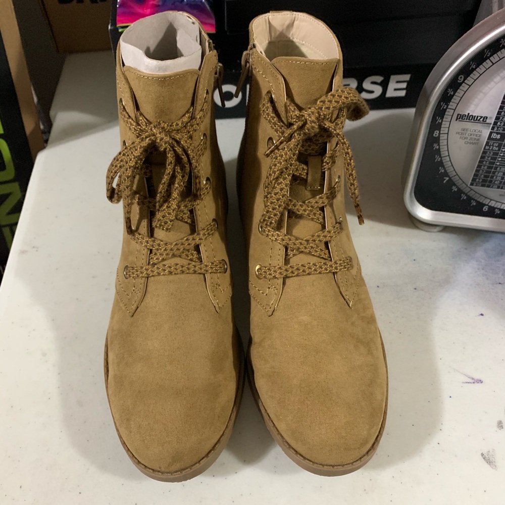 Women’s Boots